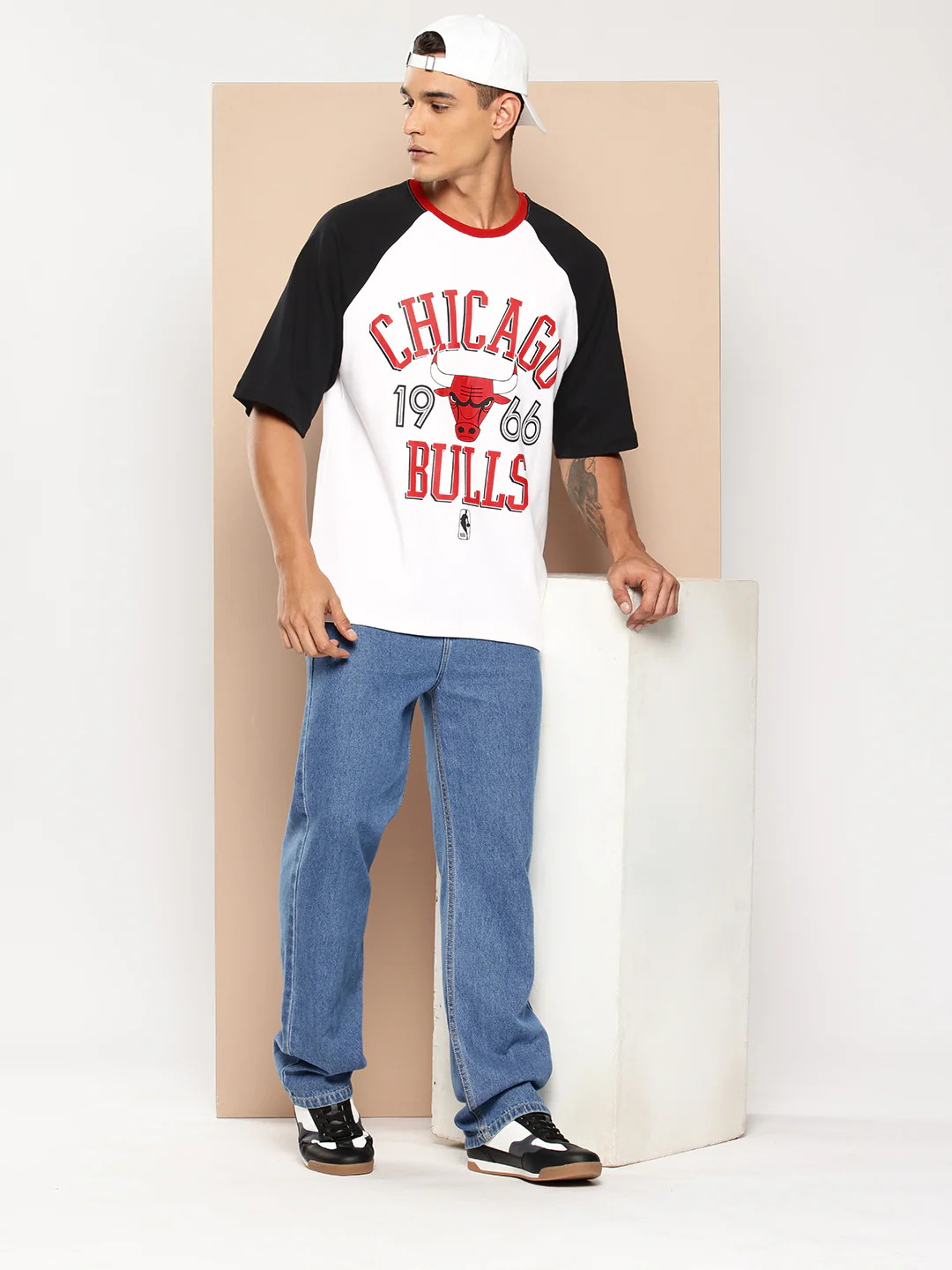 Chicago Bulls Contrast Colour Oversized T-Shirt - Image 5