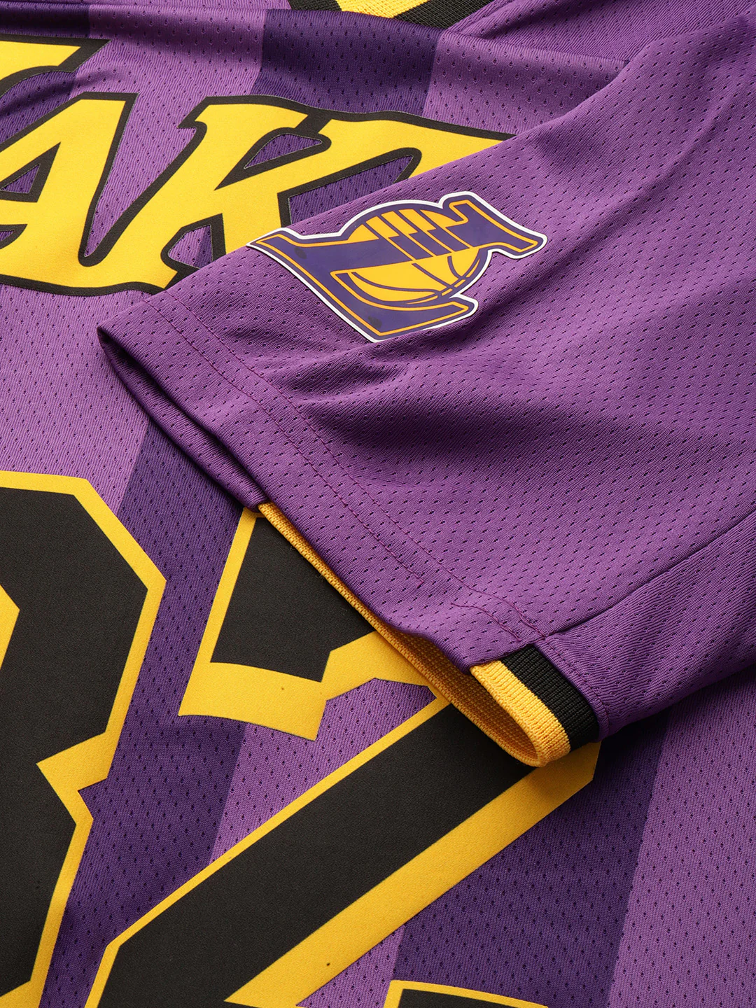 Magic Johnson Vintage Football Oversized T-Shirt - Image 3