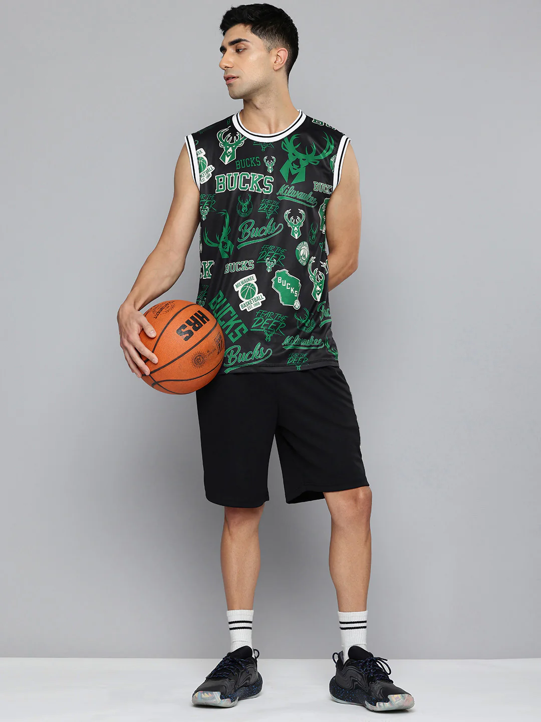 Milwaukee Bucks: Logo Mash Sleeveless Jersey - Image 7