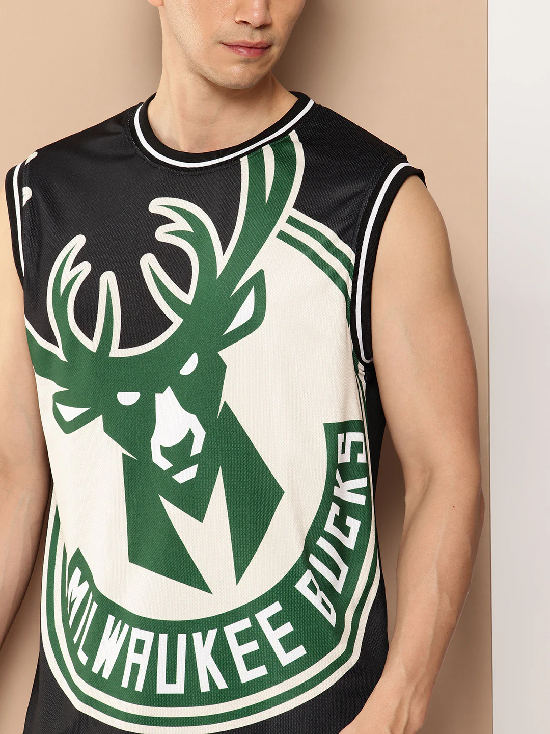 Milwaukee Bucks: Oversized Logo Sleeveless Jersey - Black - Image 2