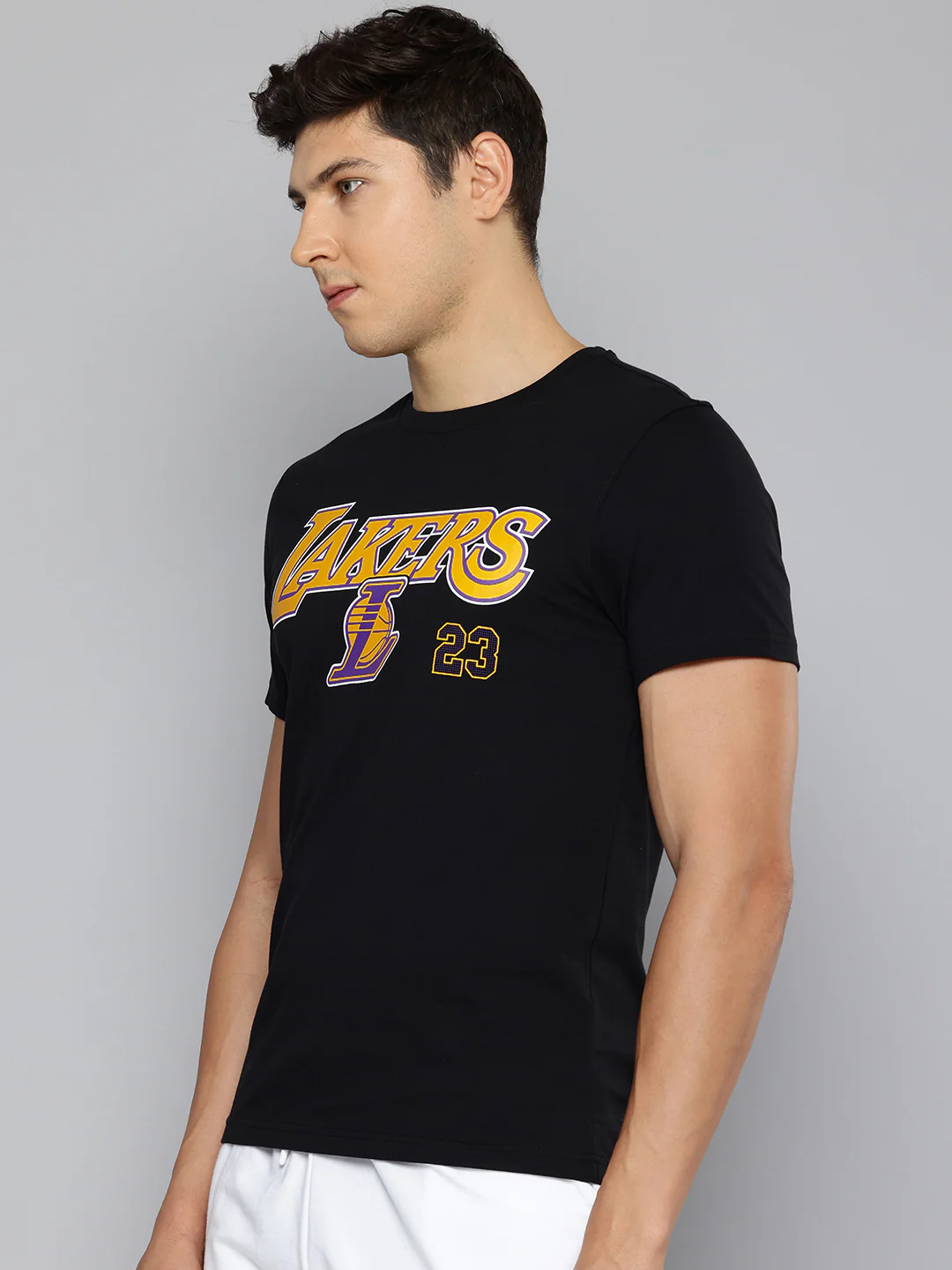NBA: LeBron James Classic T-Shirt - Image 5